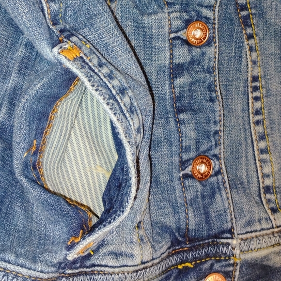5/$50 EUC Women/Girls Authentic Aeropostale Distressed Jean Jacket Sz. S - Picture 8 of 8